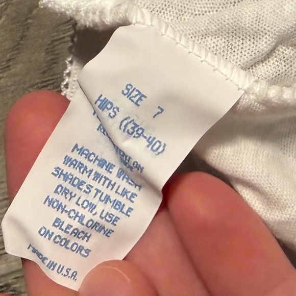 Vintage 80s Women's High Rise High Leg Panties Set - White and Cream - Picture 3 of 5